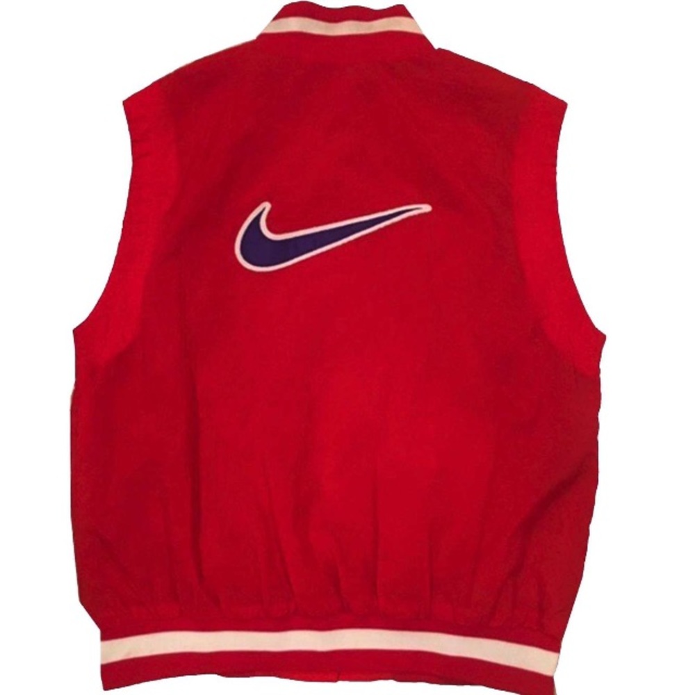 VINTAGE 90’s NIKE SWOOSH VEST❤️💙